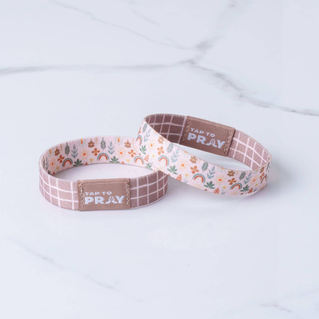 Tap To Pray® Wristband – Prairie & Plaid: Small