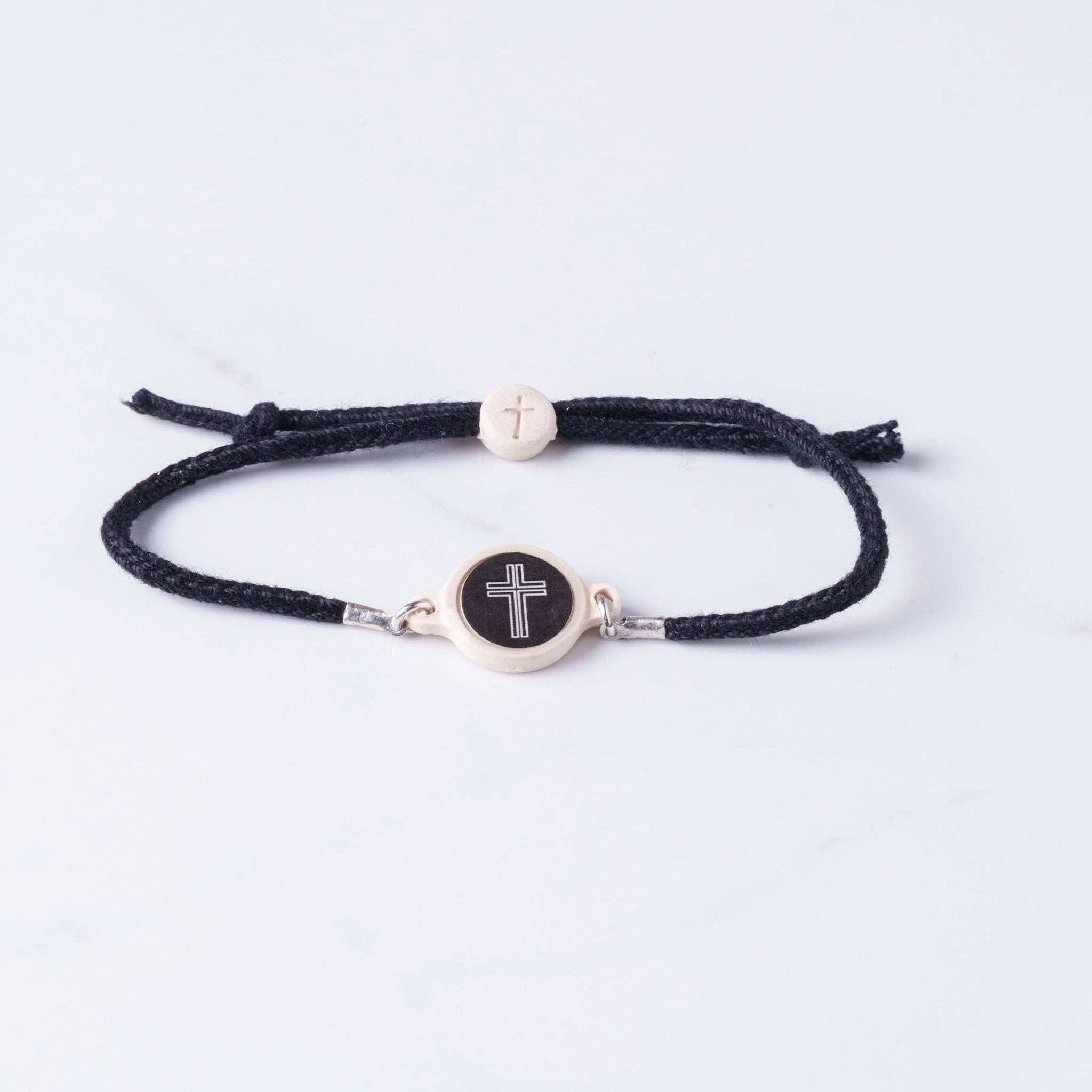 Tap To Pray® Survivor Series Bracelet: Onyx + Cross