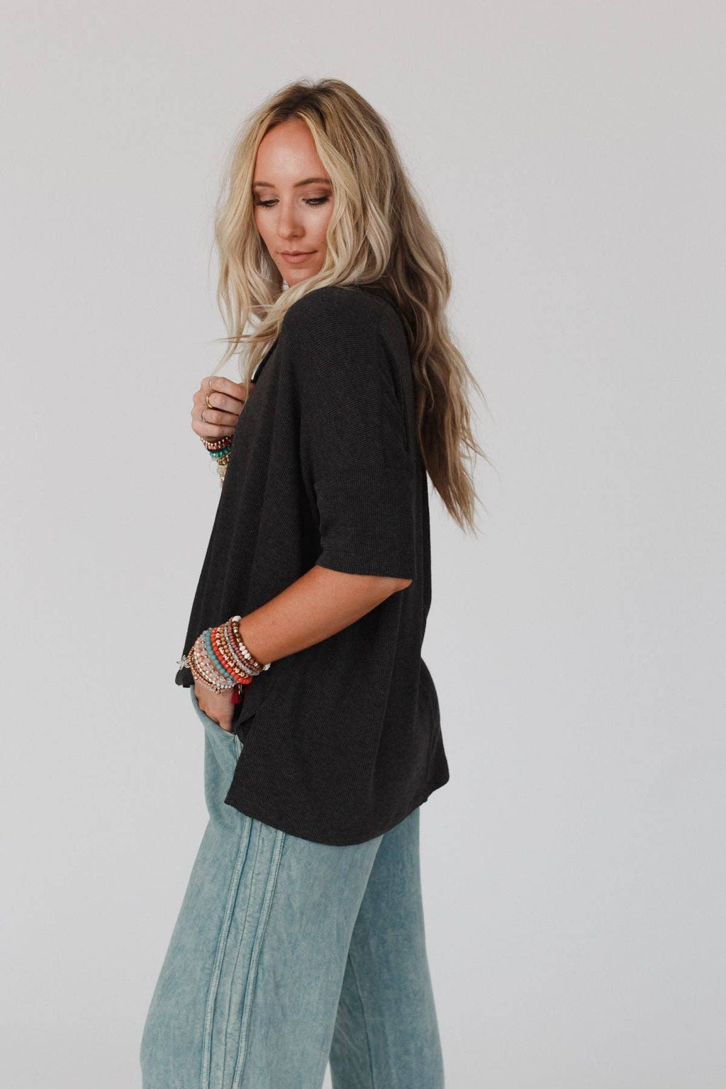 On The Go V Neck Ribbed Essential Tee - Charcoal