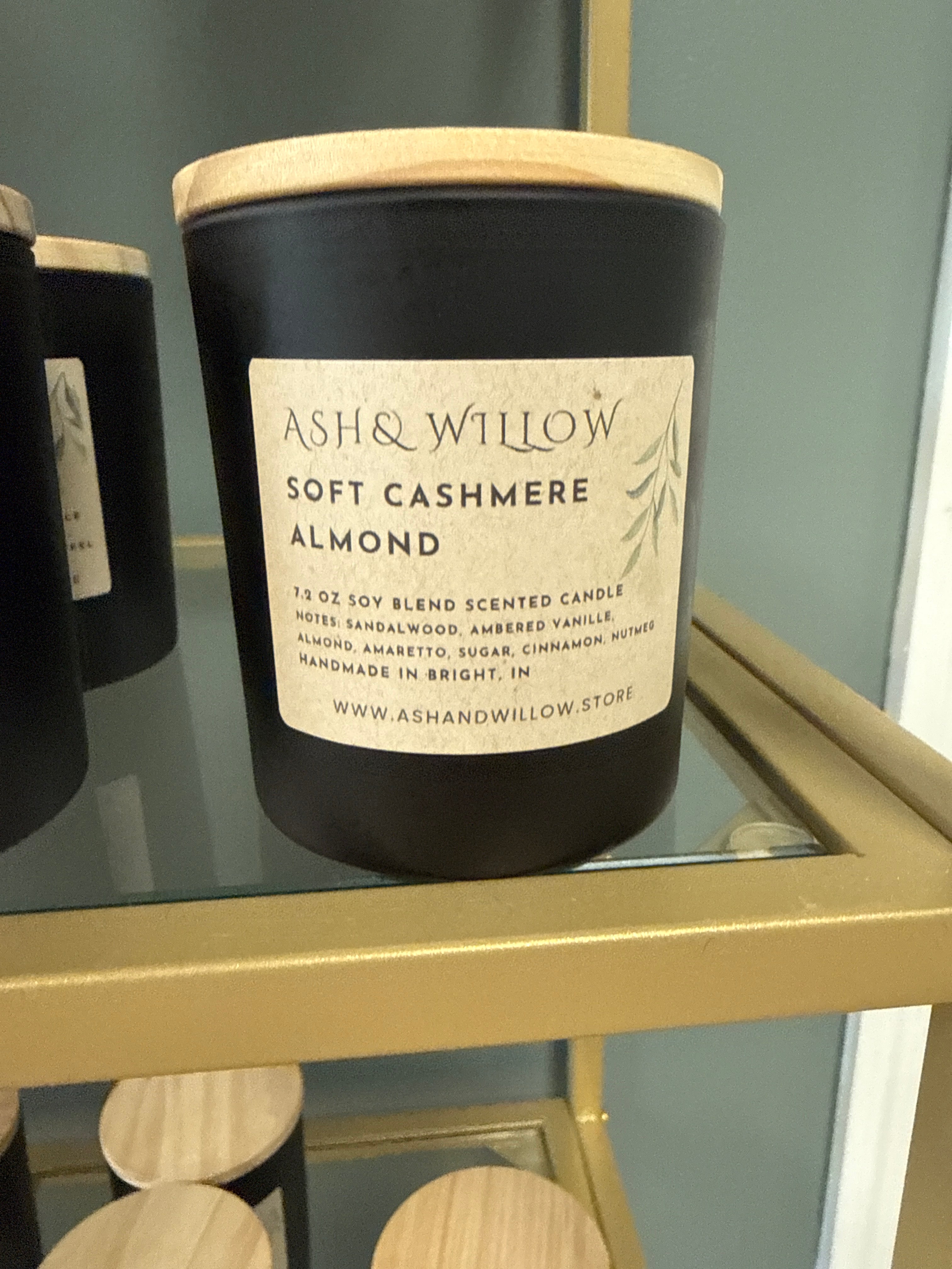 Soft Cashmere Almond Candle