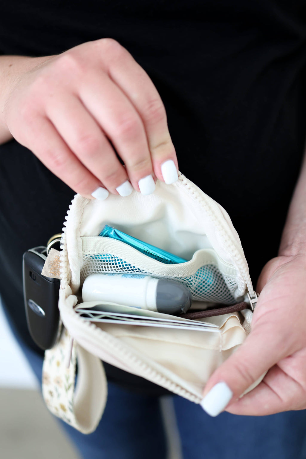 Nylon Wallet- Cream